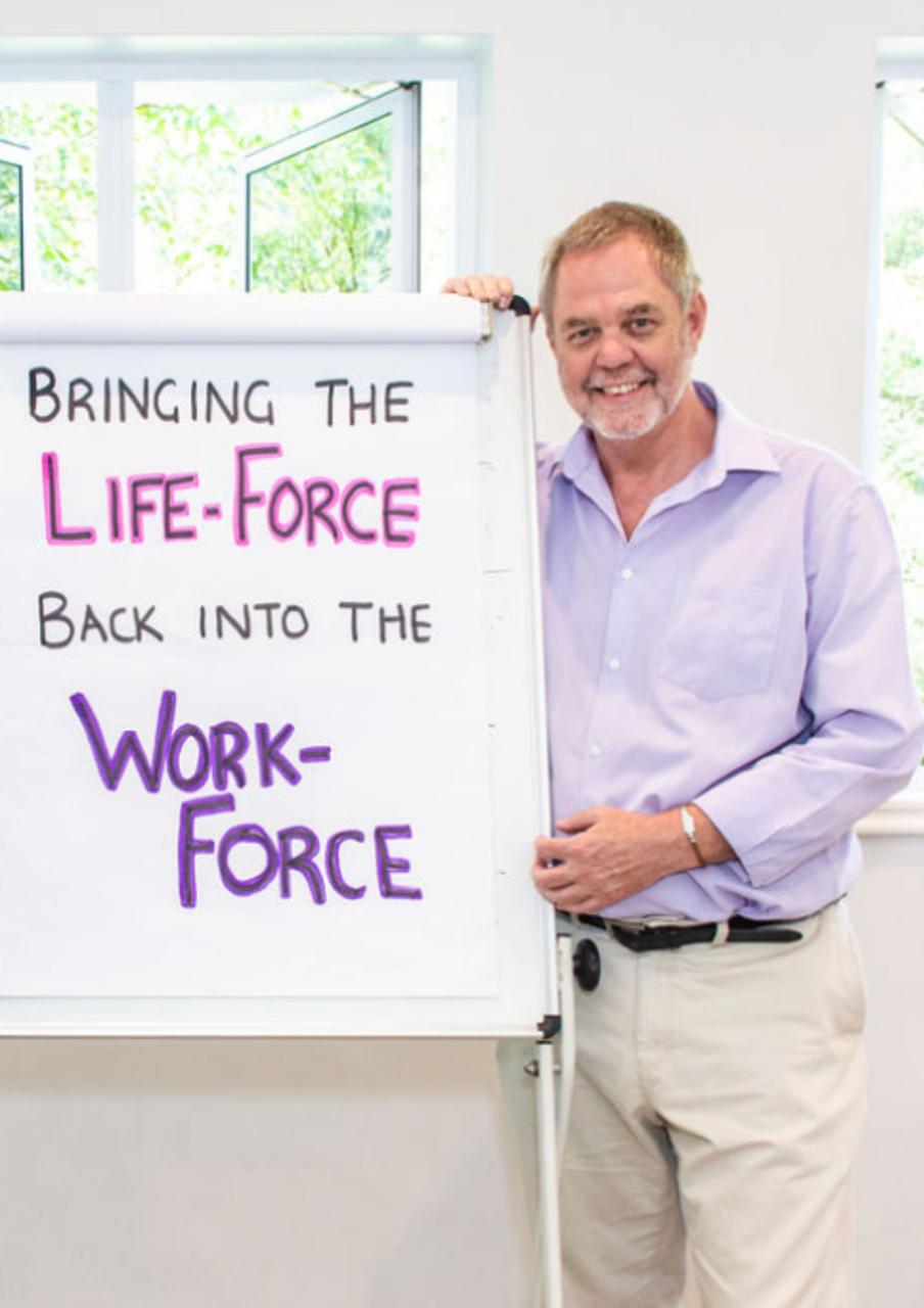 One-hour, online LightWalker coaching session with Erich Viedge